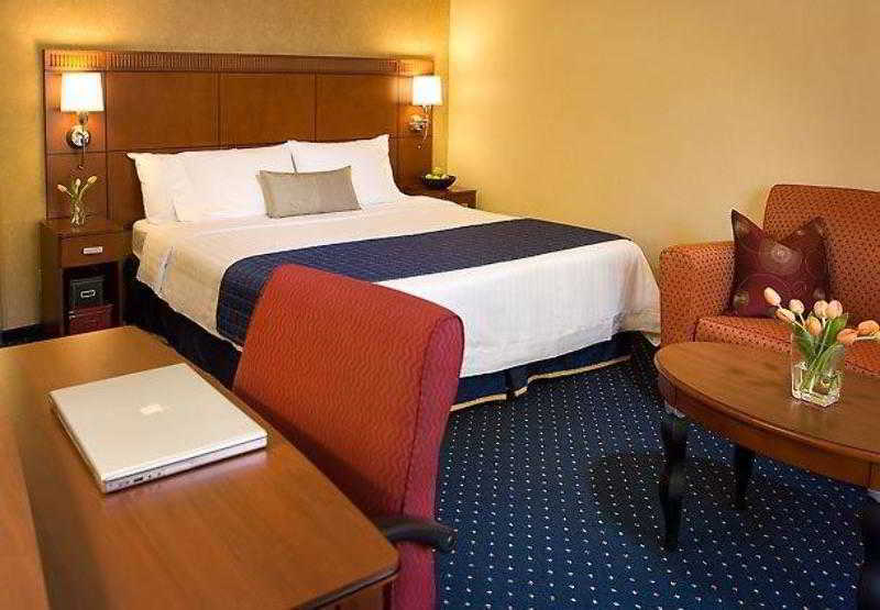 Courtyard By Marriott San Francisco Airport Hotel San Bruno Ngoại thất bức ảnh