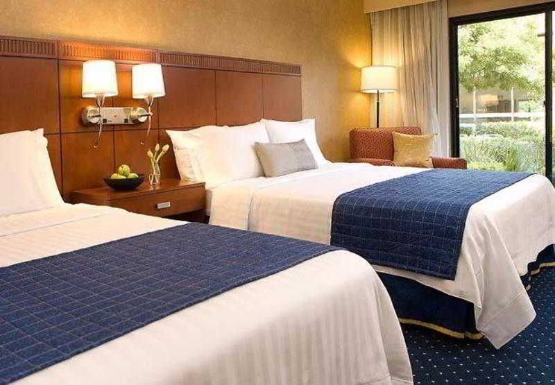 Courtyard By Marriott San Francisco Airport Hotel San Bruno Ngoại thất bức ảnh
