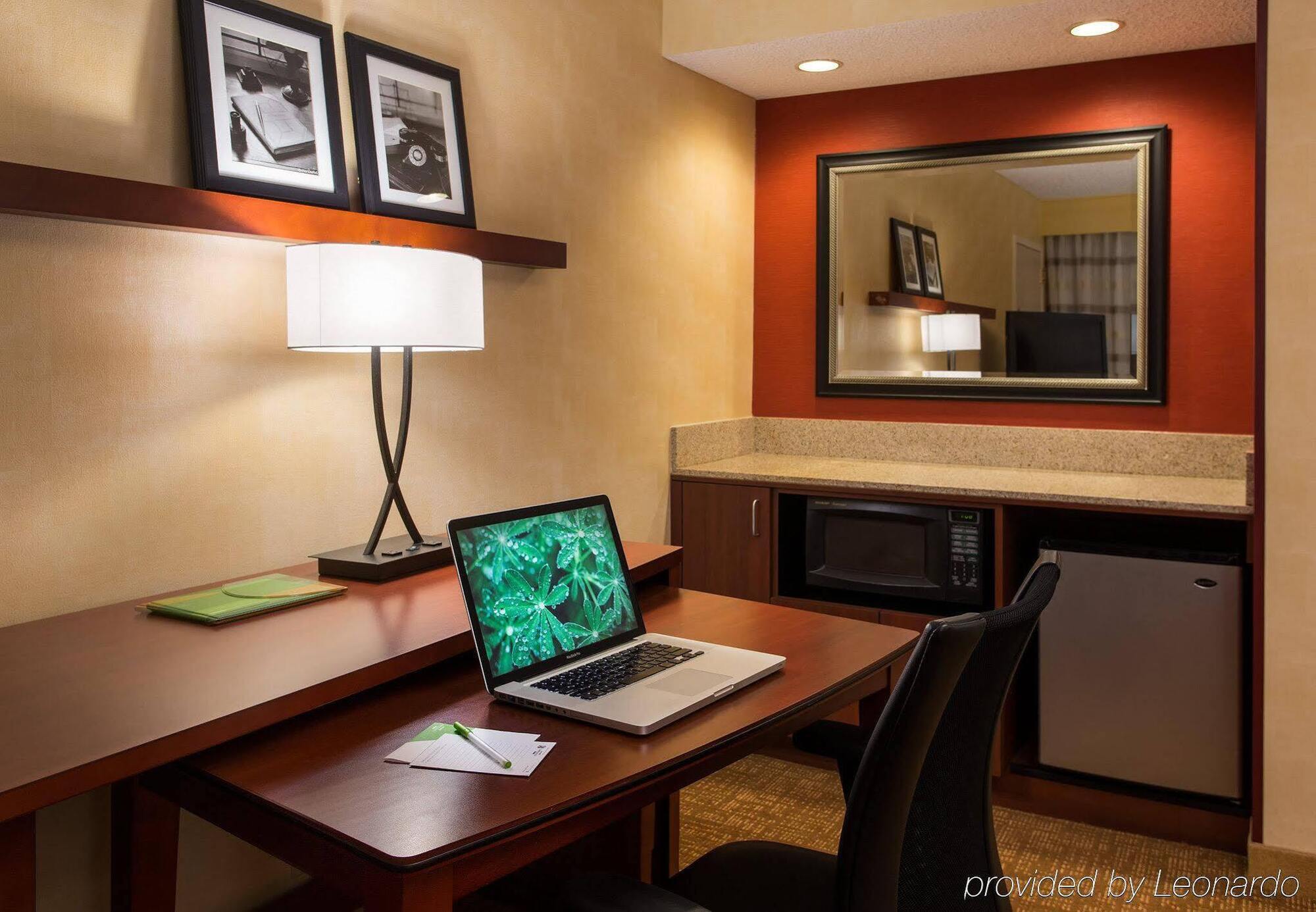 Courtyard By Marriott San Francisco Airport Hotel San Bruno Ngoại thất bức ảnh